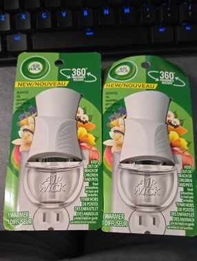2 x Air Wick Scented Oil Diffusers
